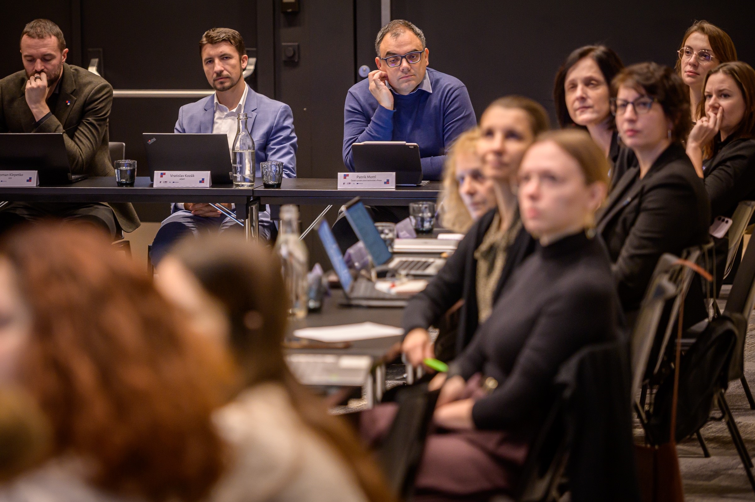 CZELO_2025_prekonference_kulatý_stůl