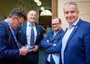 Vyslaní učitelé u krajanských komunit a lektoři českého jazyka se 27. 8. 2026 sešli v Domě zahraniční spolupráce již poosmnácté. 