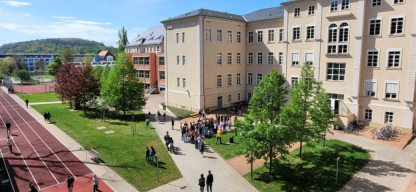 Gymnáziu Friedricha Schillera v Pirně