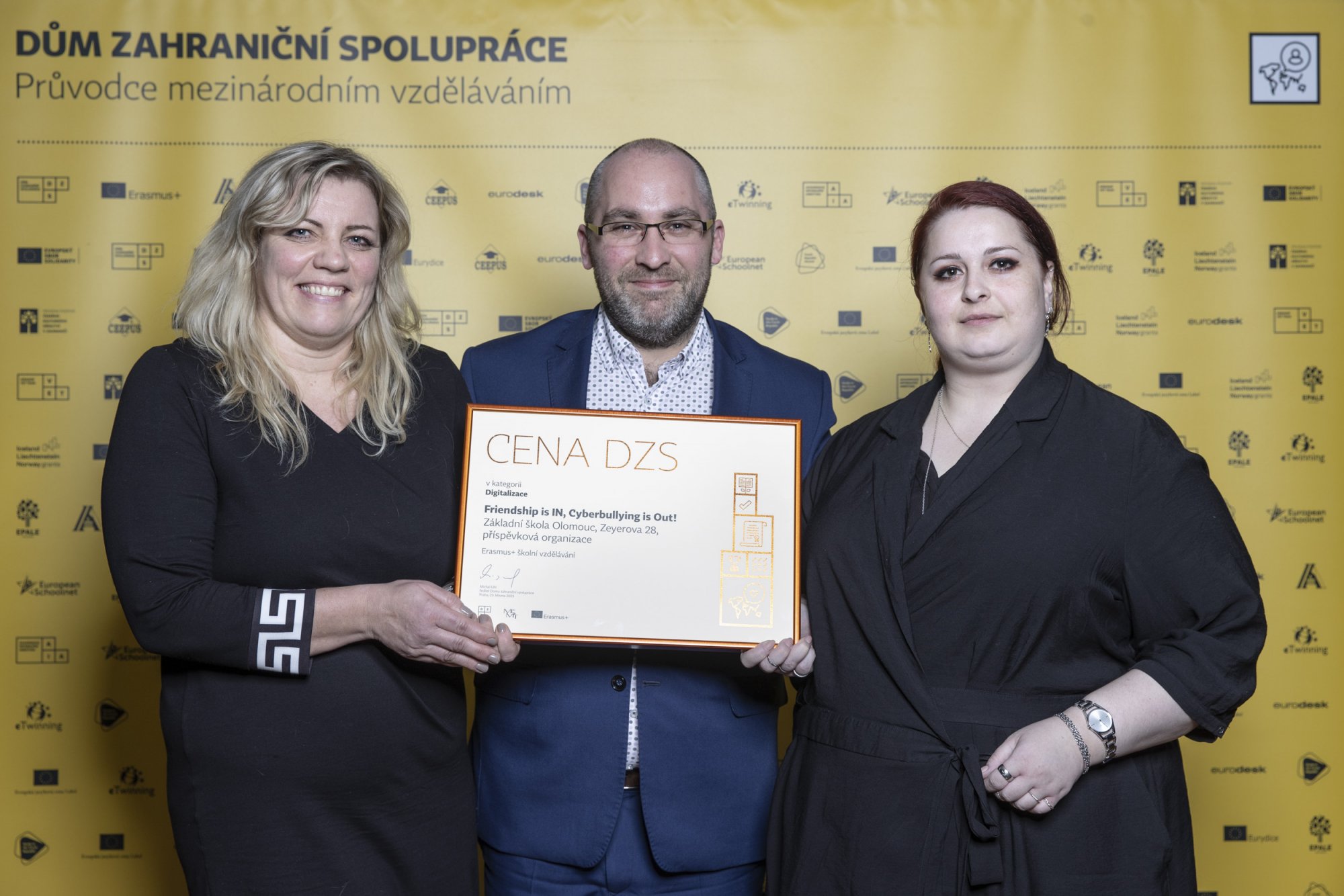 Vítězové v kategorii Digitalizace s předávajícím Ondřejem Andrysem.