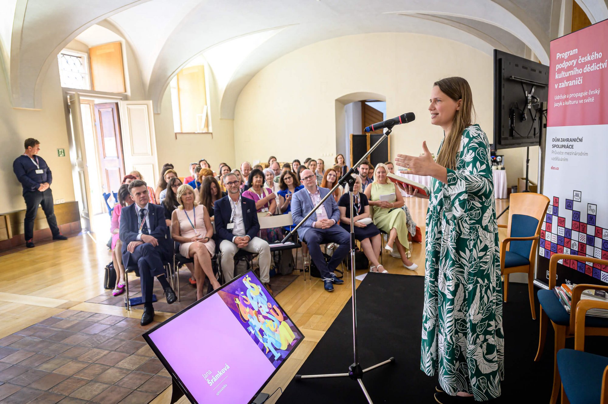 28. srpna 2024 proběhlo již tradiční letní setkání, které v rámci Programu podpory českého kulturního dědictví v zahraničí pořádá Dům zahraniční spolupráce.